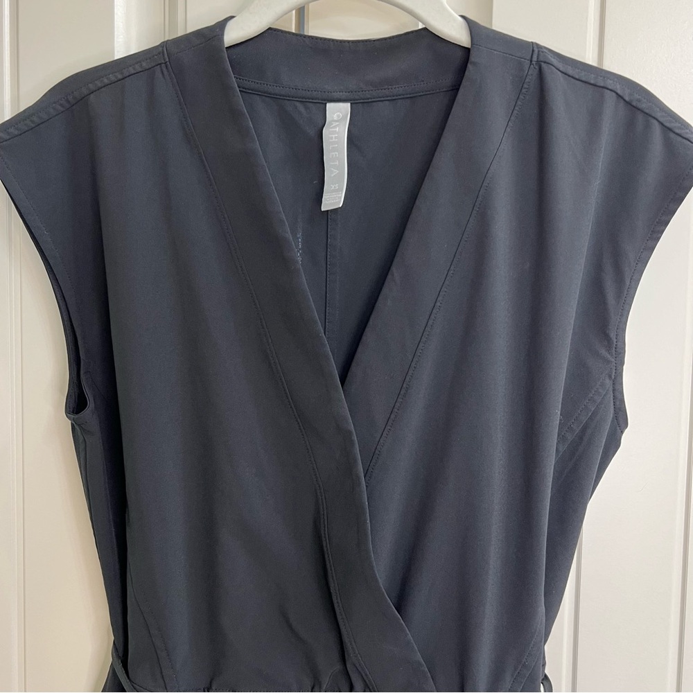 Athleta Womens Marlow Featherweight Stretch Romper in Black, Size XS - Picture 8 of 8